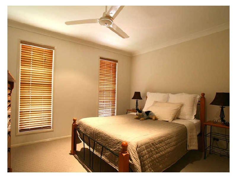 36 Kooringal Way, Sandstone Point QLD 4511