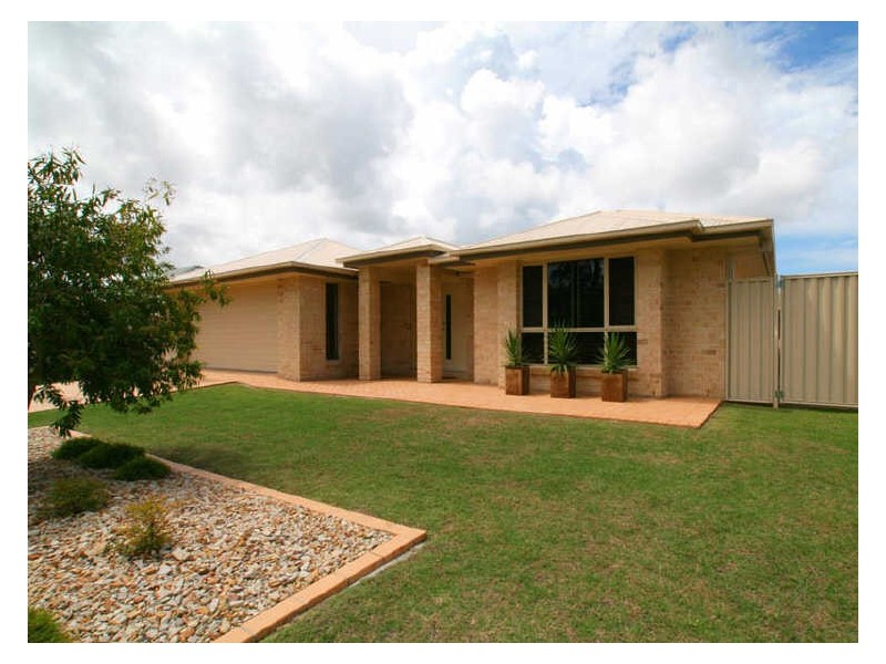 36 Kooringal Way, Sandstone Point QLD 4511