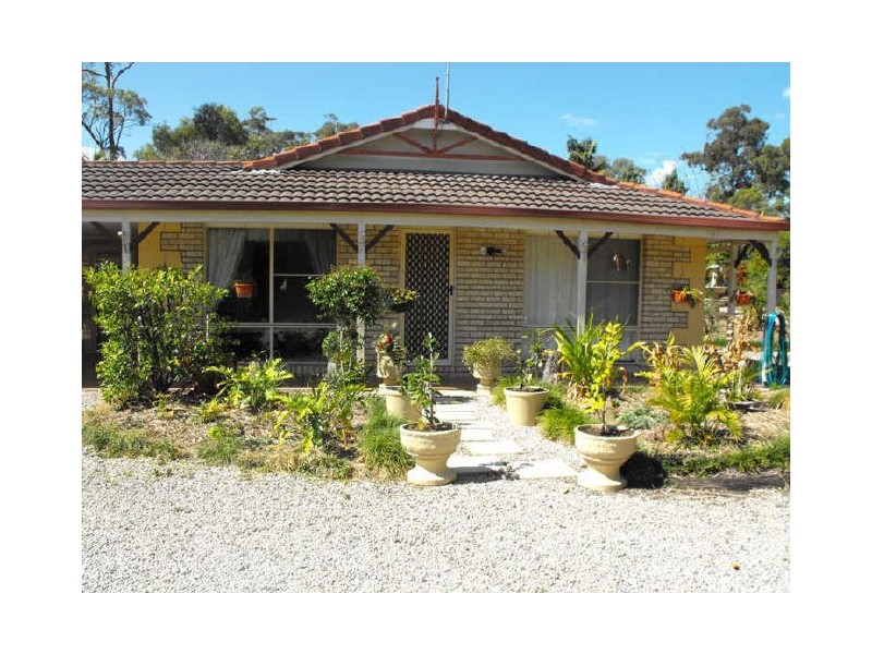 726 Bestmann Road, Ningi QLD 4511