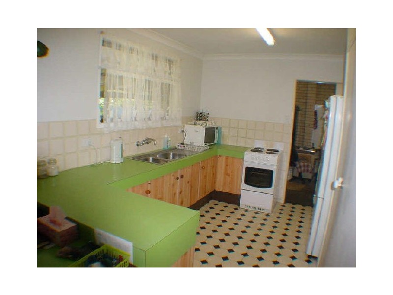 4 Banksia Street, Bellara QLD 4507