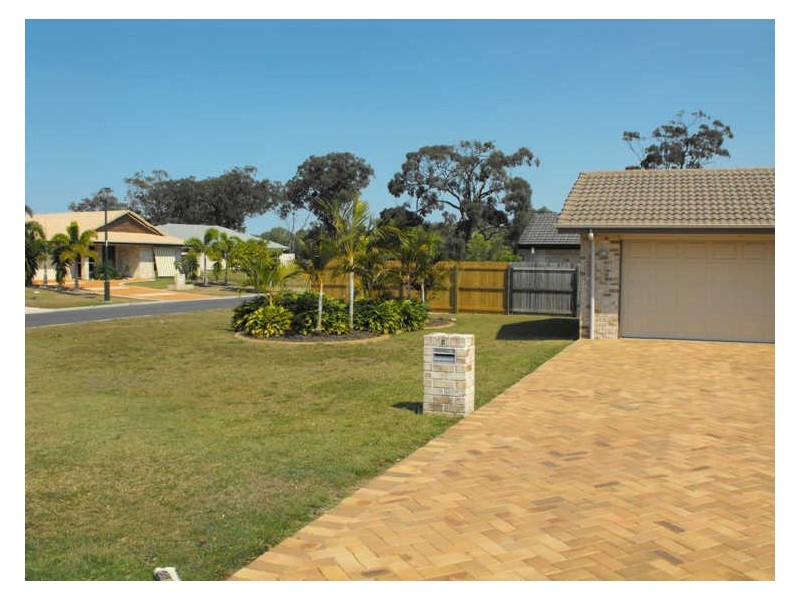 Sandstone Point QLD 4511