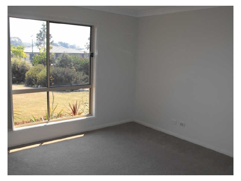 5 Dunwich Court, Sandstone Point QLD 4511