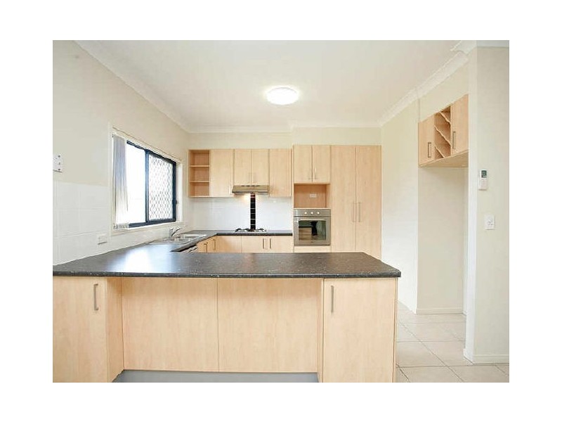 56 Sandheath Place, Sandstone Point QLD 4511