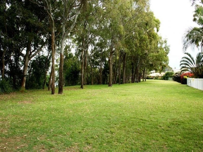 19 Ardel Place, Sandstone Point QLD 4511