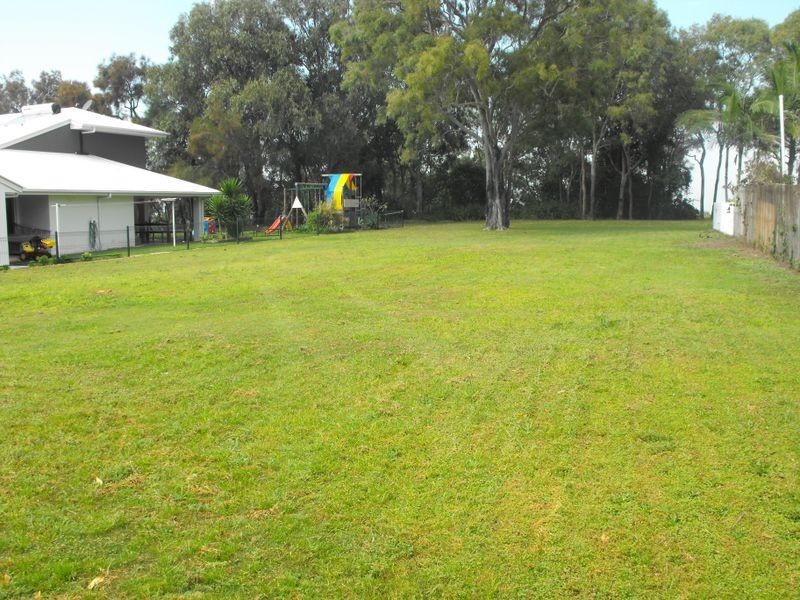 19 Ardel Place, Sandstone Point QLD 4511