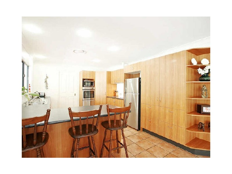 4 Albatross Court, Banksia Beach QLD 4507