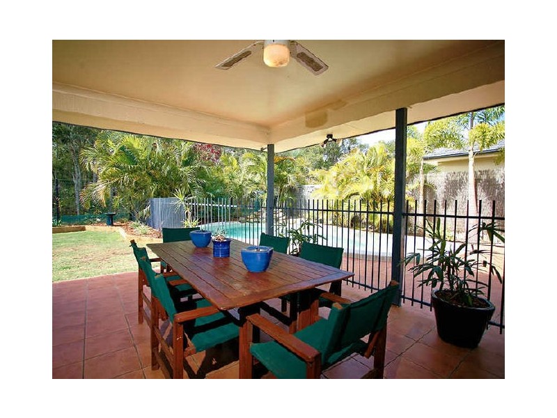 4 Albatross Court, Banksia Beach QLD 4507
