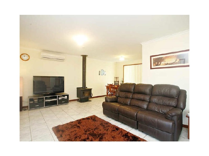 33 Fairhaven Drive, Godwin Beach QLD 4511