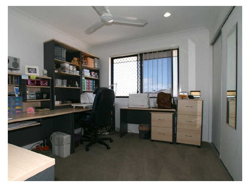 2 Bondi Court, Sandstone Point QLD 4511