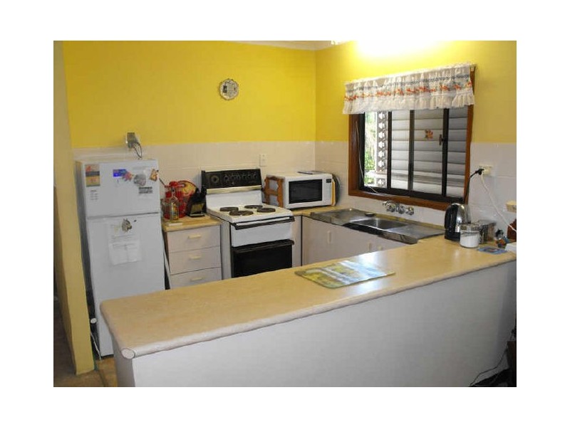 81 Ningi Esplanade, Ningi QLD 4511