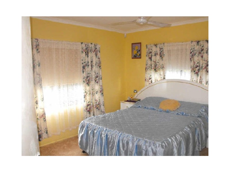 81 Ningi Esplanade, Ningi QLD 4511