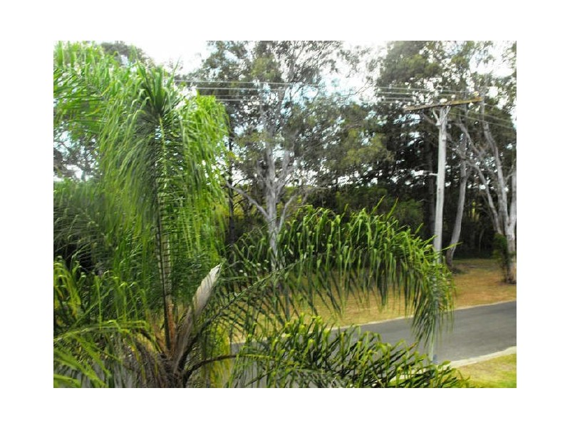 81 Ningi Esplanade, Ningi QLD 4511