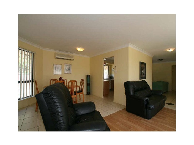 7 Coogee Place, Sandstone Point QLD 4511