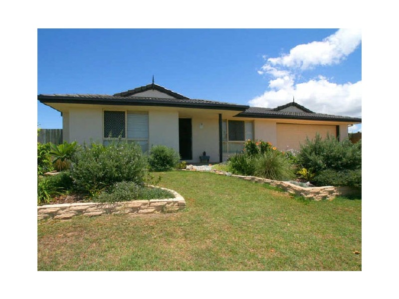 2 Collaroy Street, Sandstone Point QLD 4511