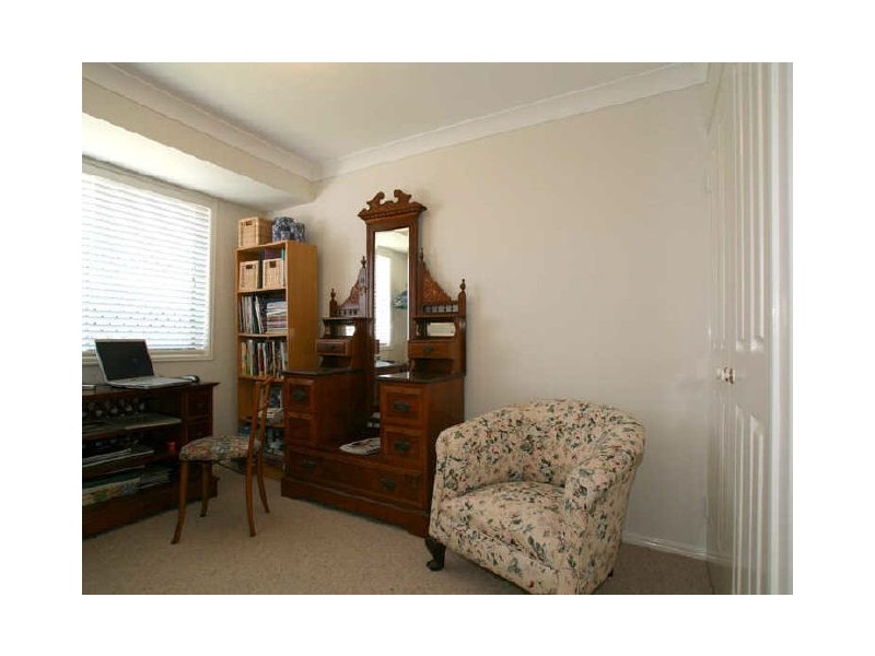 2 Collaroy Street, Sandstone Point QLD 4511