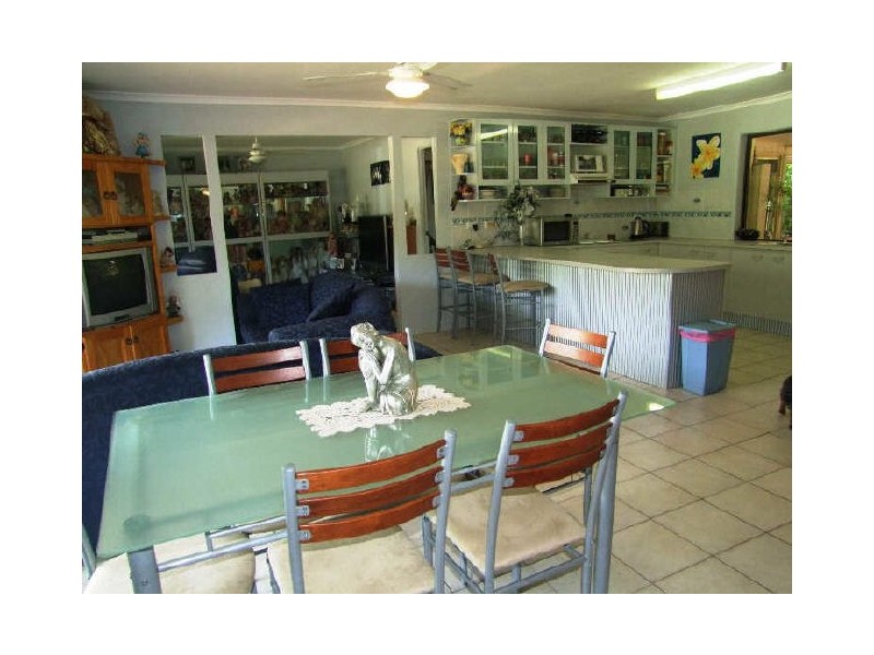 27 Fairway Avenue, Woorim QLD 4507