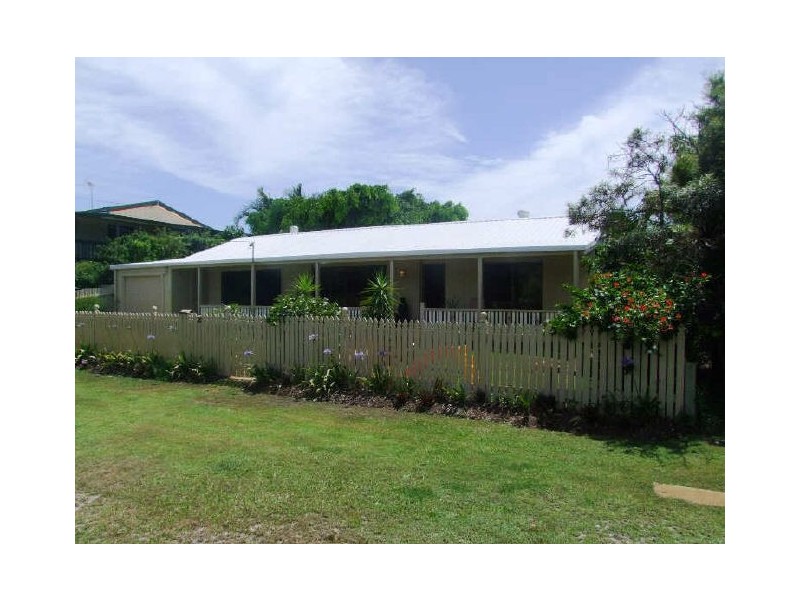 27 Fairway Avenue, Woorim QLD 4507