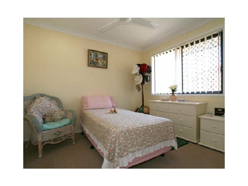 252 Bestmann Road, Sandstone Point QLD 4511