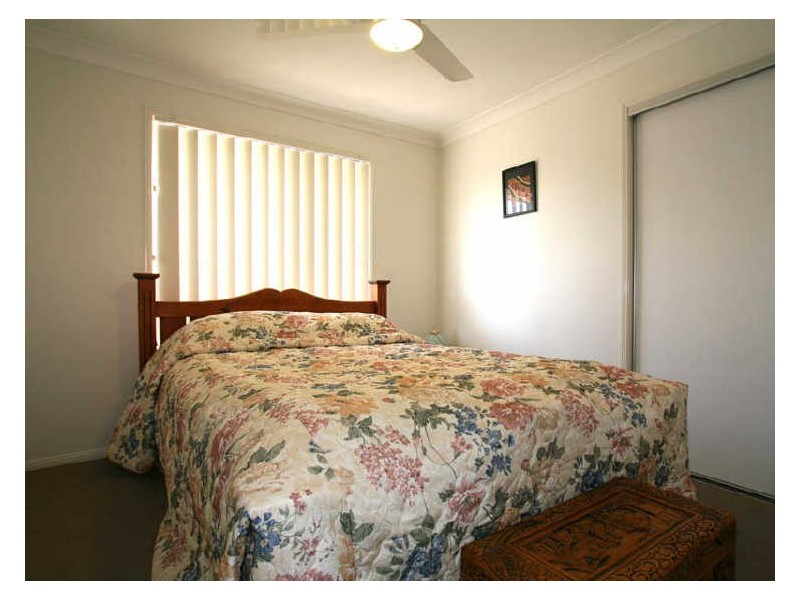 27 Reeders Street, Sandstone Point QLD 4511