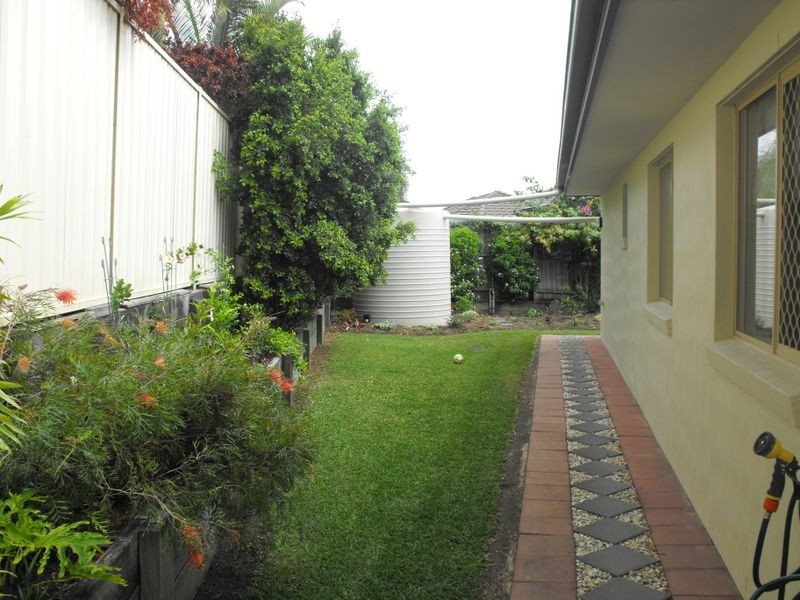 16 Scarborough Court, Sandstone Point QLD 4511