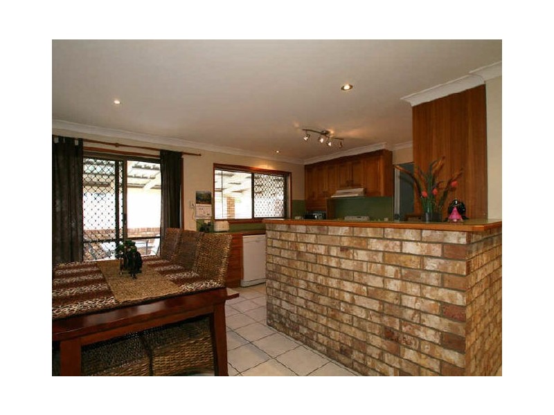 4 Keala Court, Banksia Beach QLD 4507