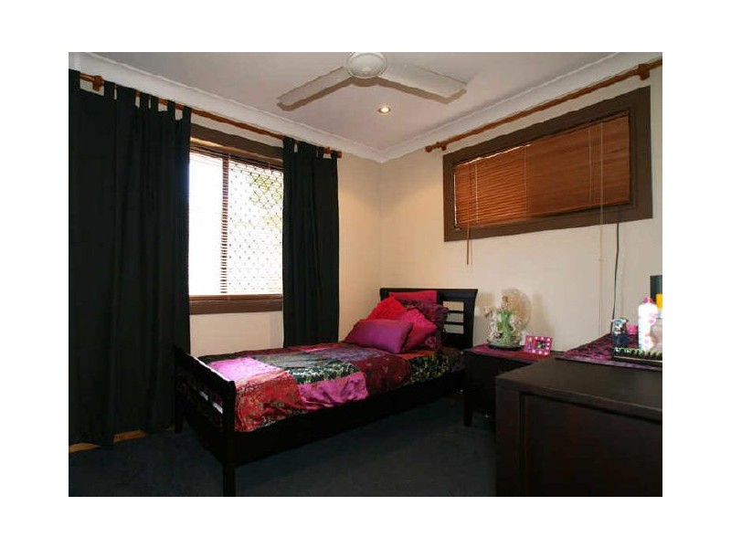 4 Keala Court, Banksia Beach QLD 4507