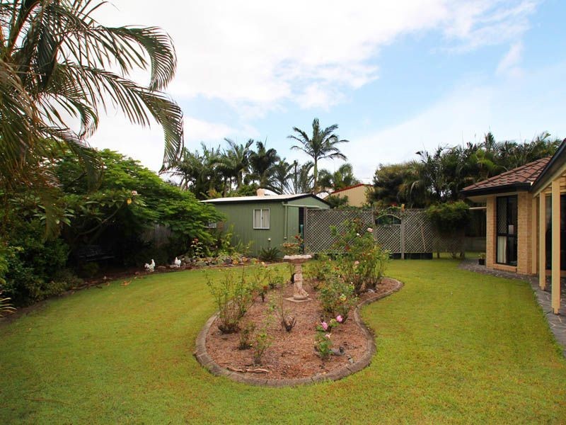 19 Monavale Court, Sandstone Point QLD 4511
