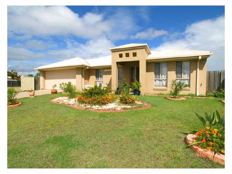 129 Carpenter Way, Sandstone Point QLD 4511