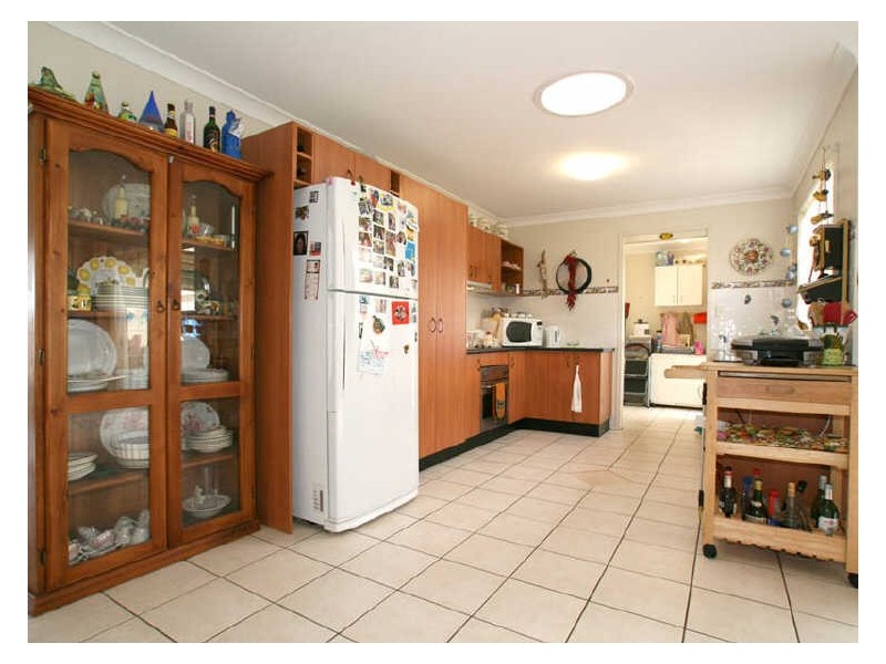 129 Carpenter Way, Sandstone Point QLD 4511