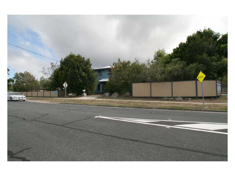 25 Second Avenue, Bongaree QLD 4507