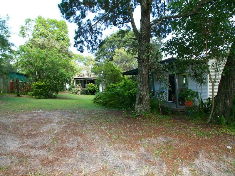 21 Banya Street, Bongaree QLD 4507