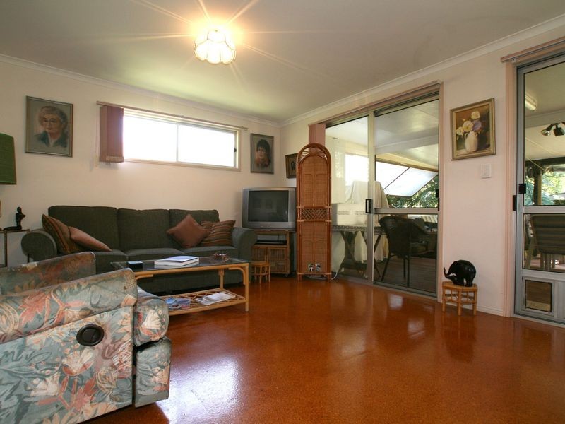 21 Banya Street, Bongaree QLD 4507