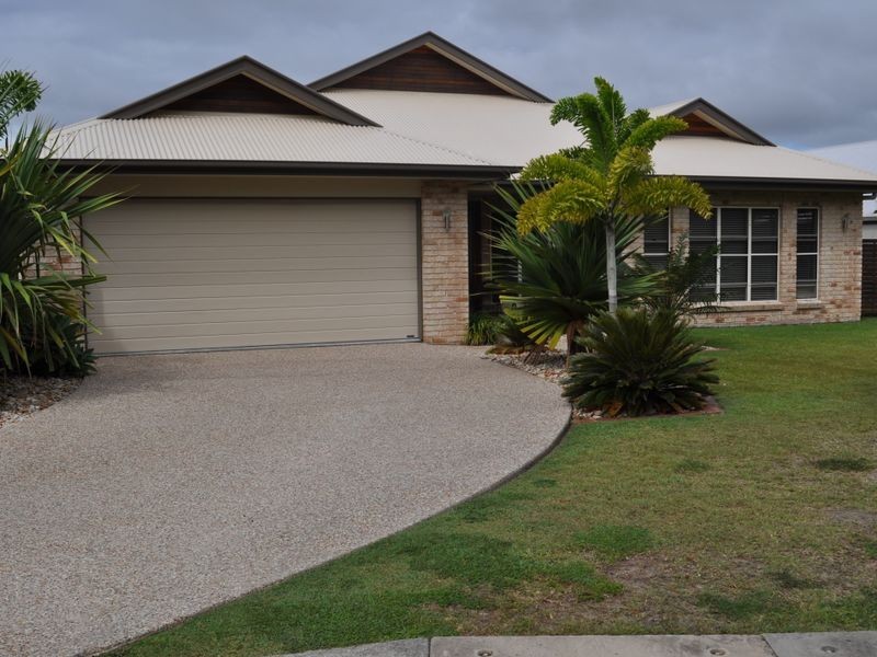 18 Kooringal Way, Sandstone Point QLD 4511