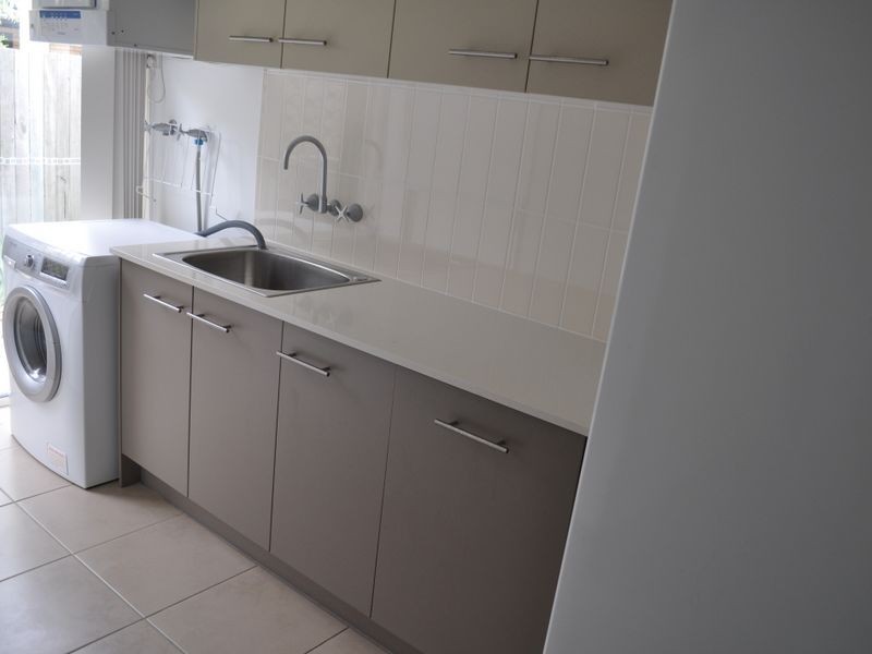 18 Kooringal Way, Sandstone Point QLD 4511
