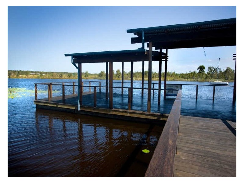 68 Sandheath Place, Ningi QLD 4511