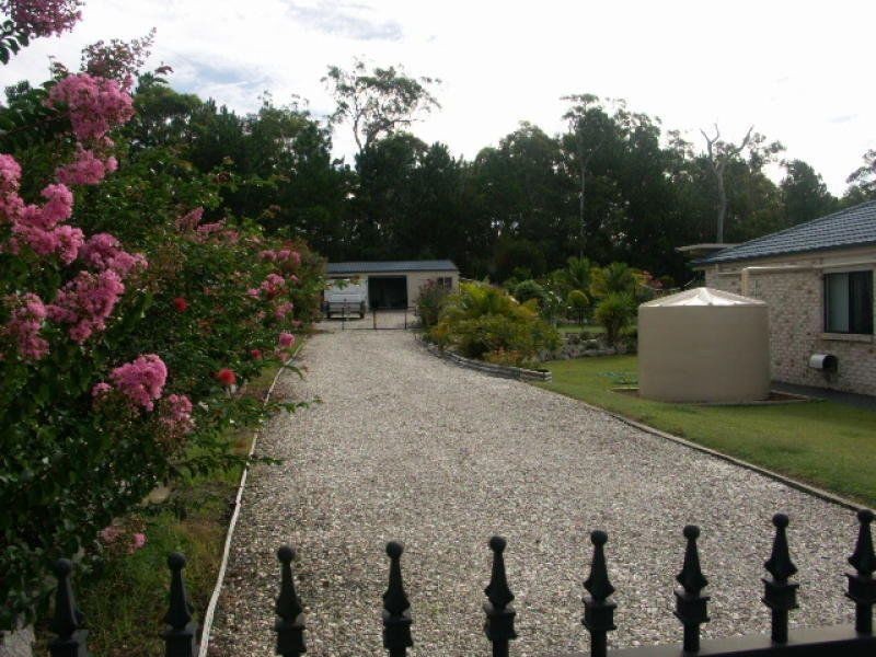 64 Wrenaus Way, Ningi QLD 4511
