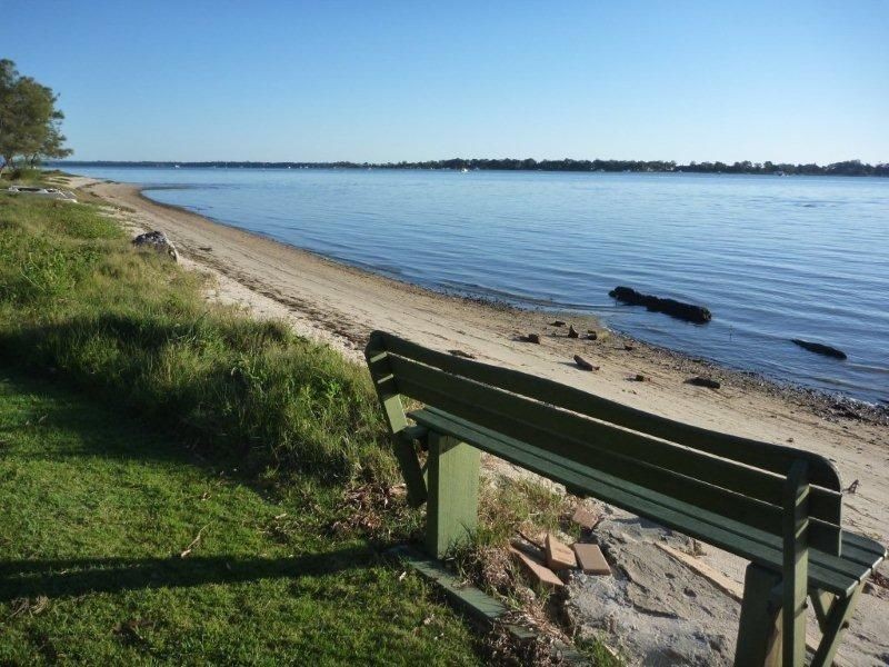 6B Spinnaker Drive, Ningi QLD 4511