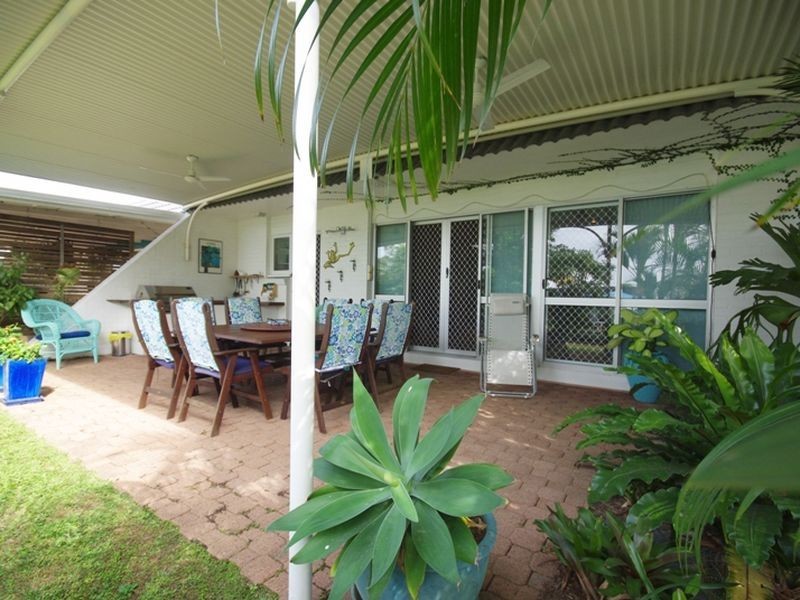 6B Spinnaker Drive, Ningi QLD 4511