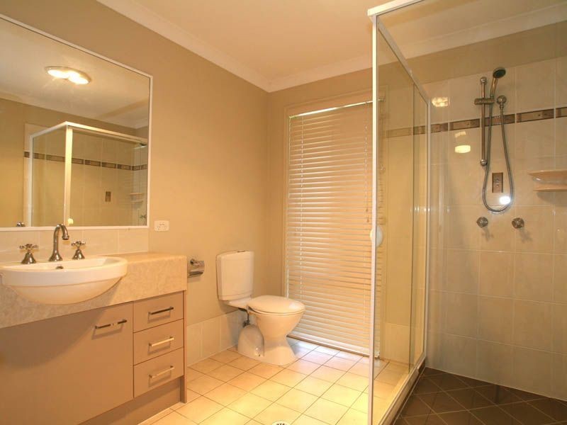 30 Kooringal Way, Sandstone Point QLD 4511