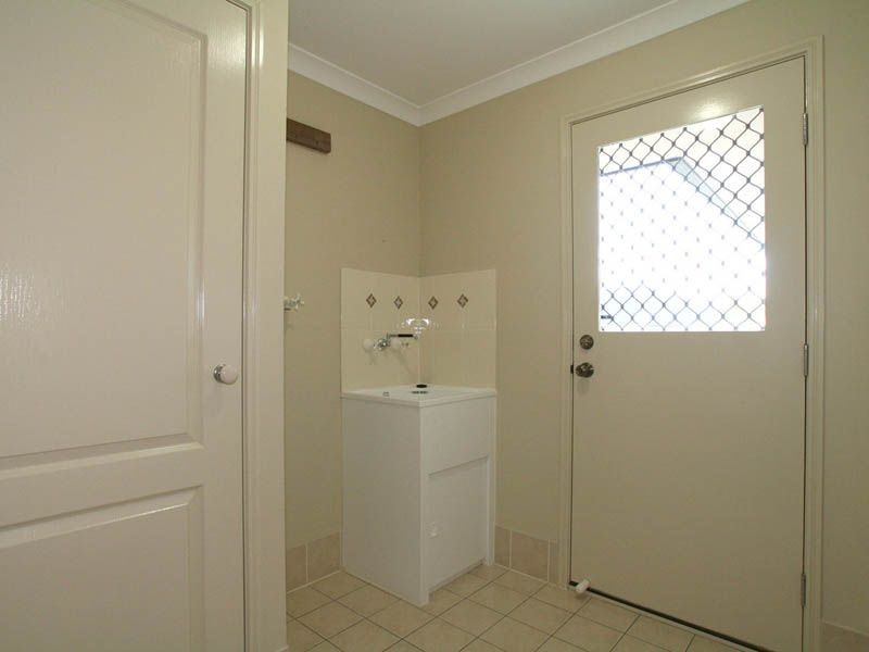 30 Kooringal Way, Sandstone Point QLD 4511