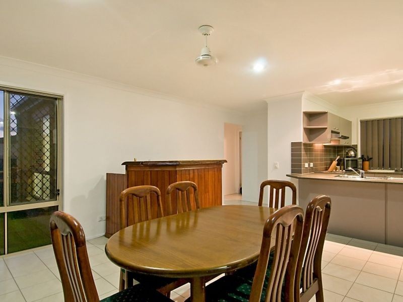 23 Eimeo Place, Sandstone Point QLD 4511