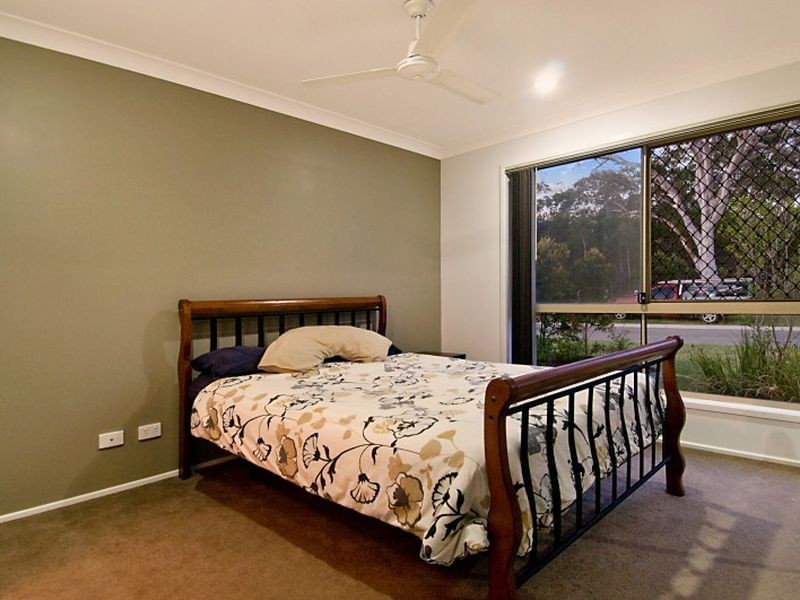 23 Eimeo Place, Sandstone Point QLD 4511