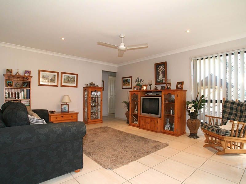 28 Gecko Place, Ningi QLD 4511