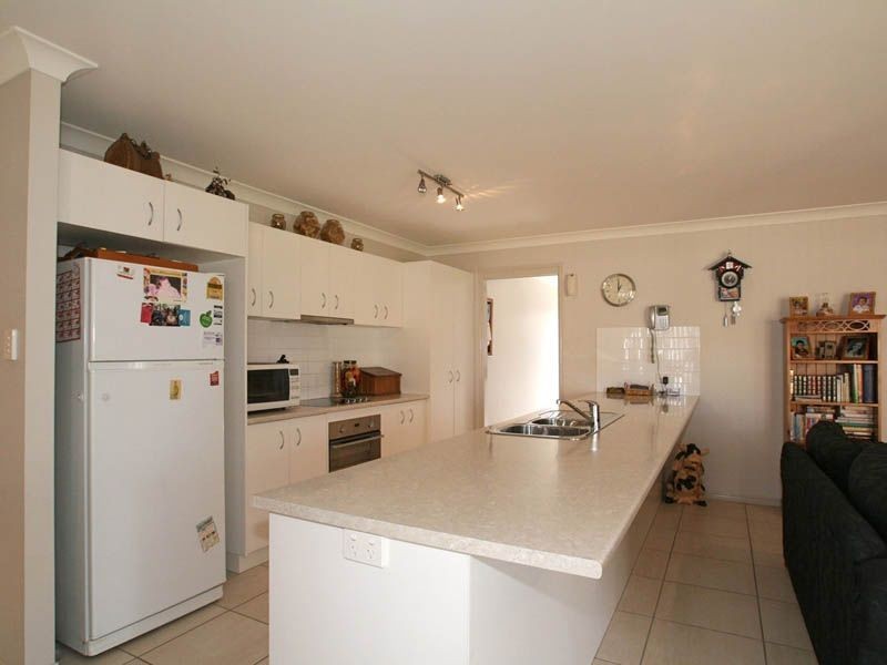 28 Gecko Place, Ningi QLD 4511