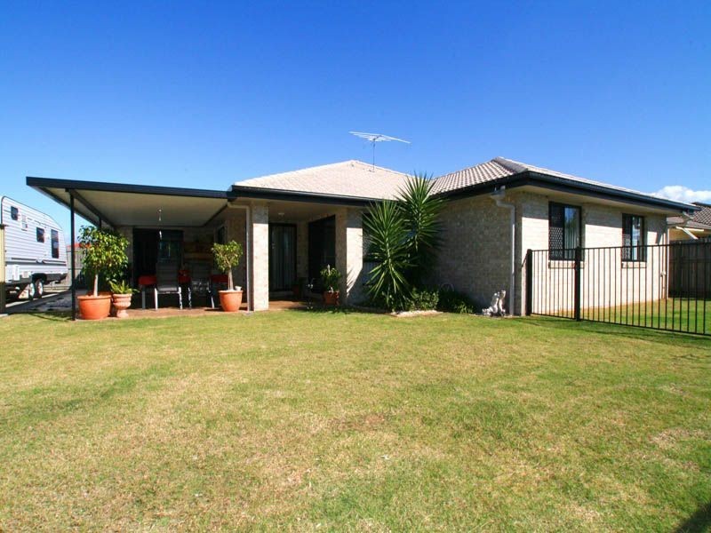 28 Gecko Place, Ningi QLD 4511