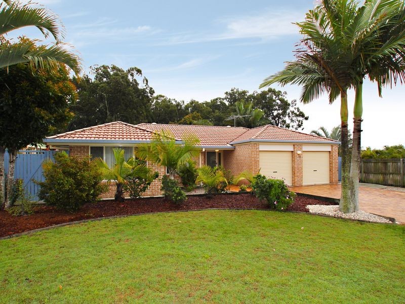 18 Kirk Place, Sandstone Point QLD 4511