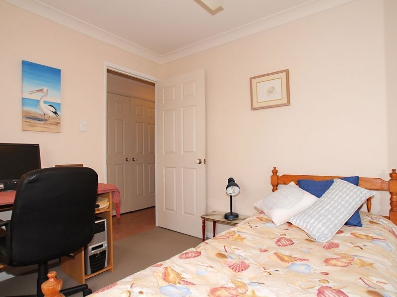 18 Kirk Place, Sandstone Point QLD 4511