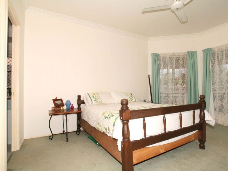 50 Carpenter Way, Sandstone Point QLD 4511