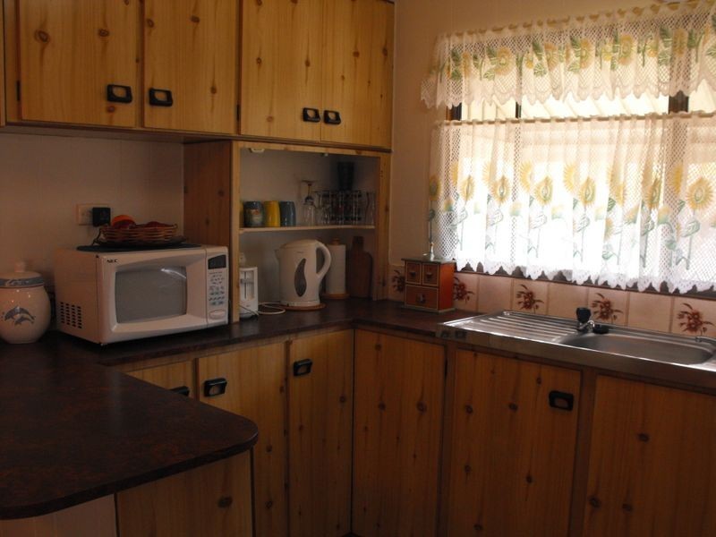 Sandstone Point QLD 4511