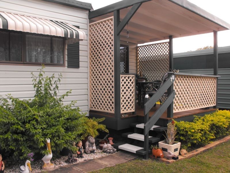 Sandstone Point QLD 4511